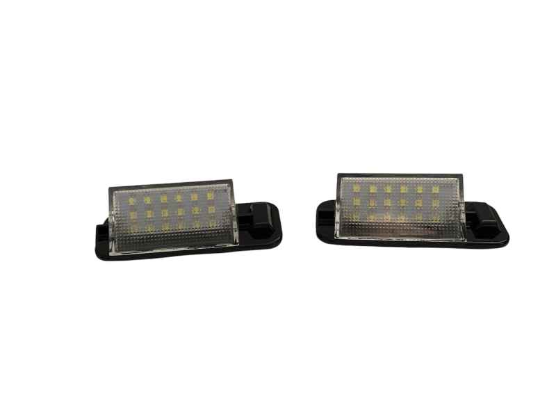 LED плафон за BMW Е36 6000K тип 2 12V 2 броя...