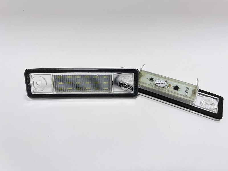 LED плафон за OPEL 0059 7000K 12V 2 броя 