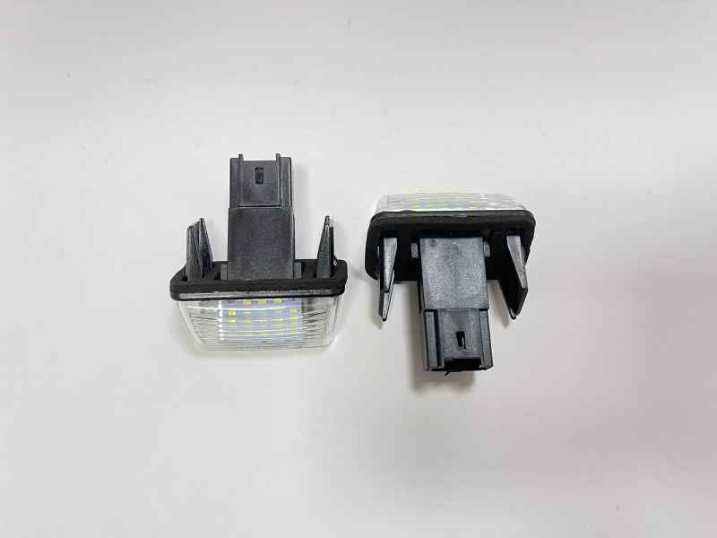 LED плафон за PEUGEOT 0079 6000K 12V 2 броя 